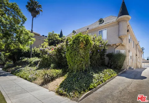 1143 S Westmoreland Avenue #5