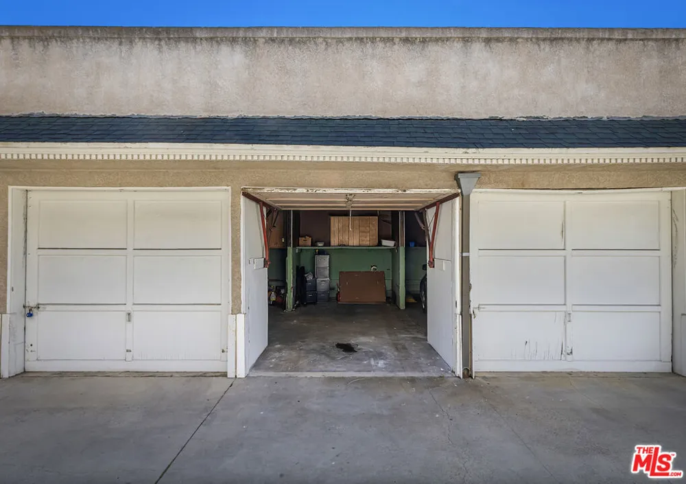 1143 S Westmoreland Avenue #5 Los Angeles, CA 90006