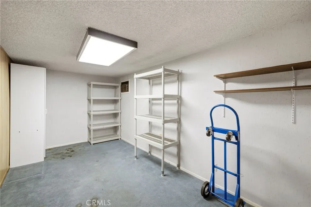 9436 Via Salerno Sun Valley, CA 91504
