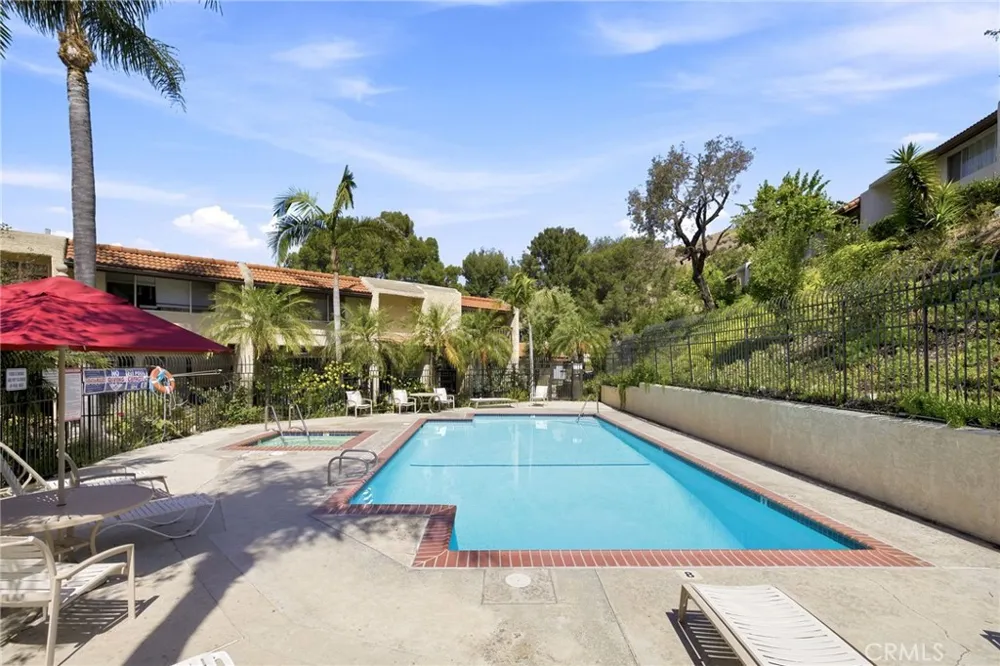9436 Via Salerno Sun Valley, CA 91504