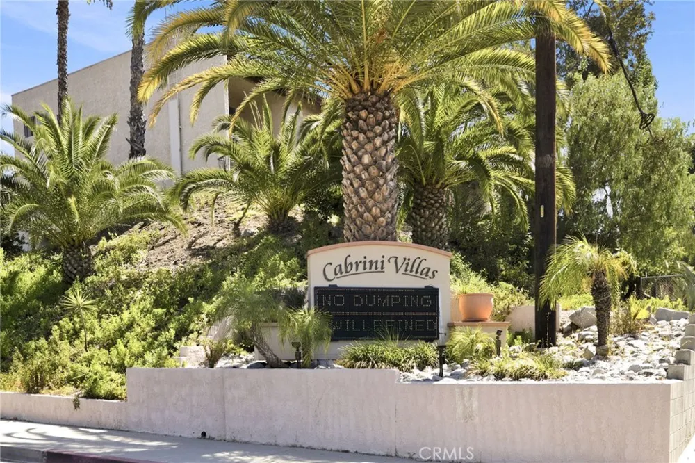 9436 Via Salerno Sun Valley, CA 91504