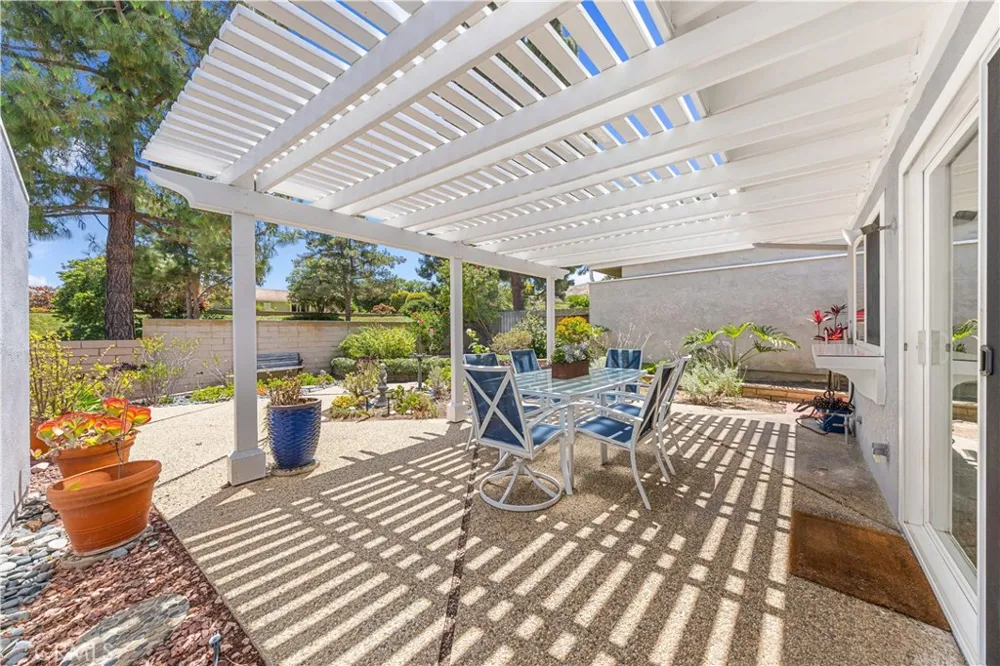 18846 Saginaw Irvine, CA 92603