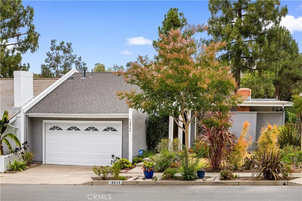 18846 Saginaw Irvine, CA 92603