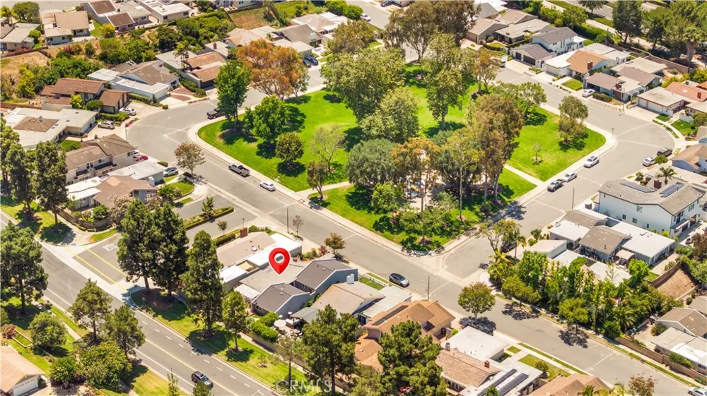 18846 Saginaw Irvine, CA 92603