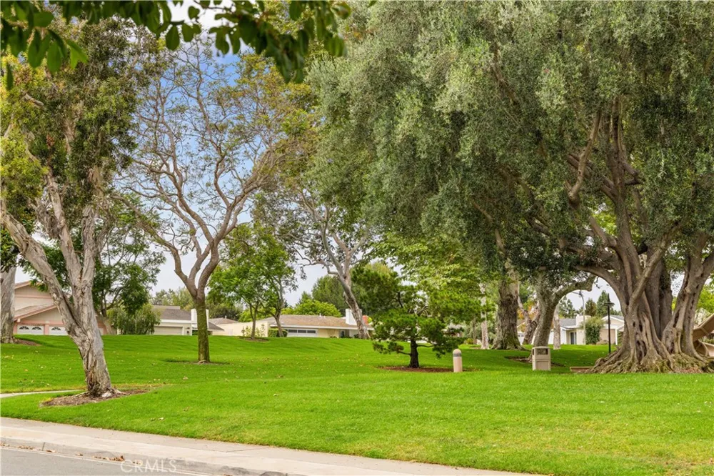 18846 Saginaw Irvine, CA 92603