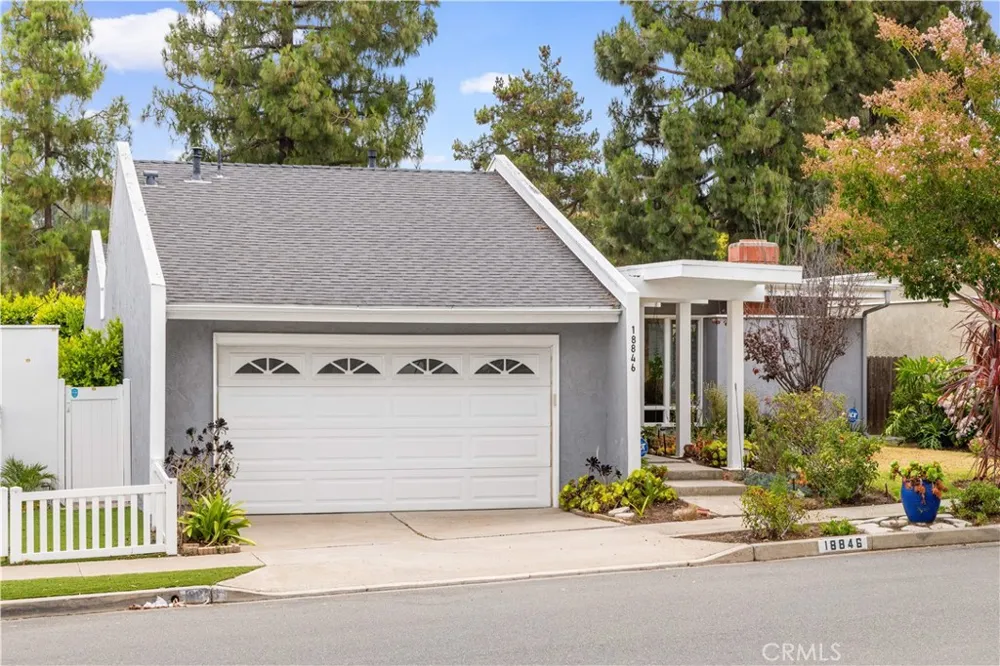 18846 Saginaw Irvine, CA 92603