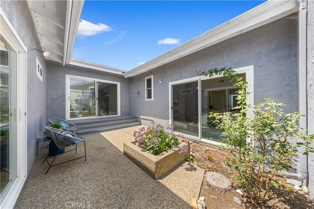 18846 Saginaw Irvine, CA 92603