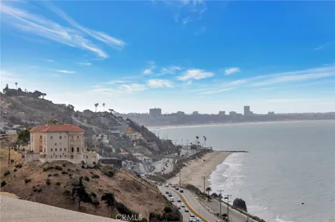 18203 Coastline #13