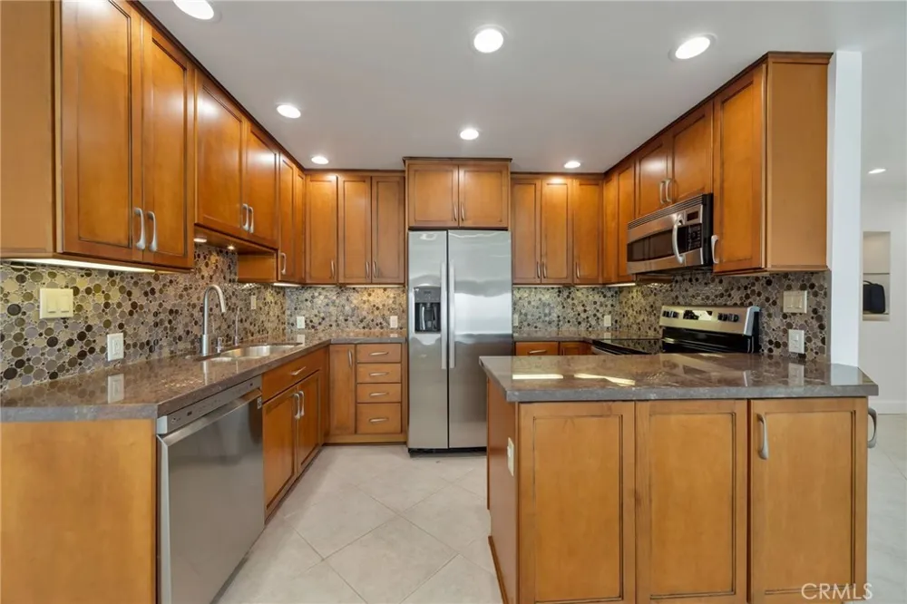 18203 Coastline #13 Malibu, CA 90265