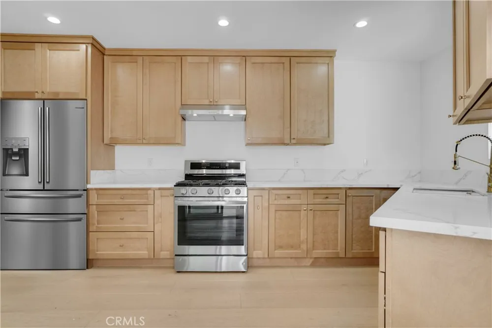 7337 Caldus Avenue Van Nuys, CA 91406