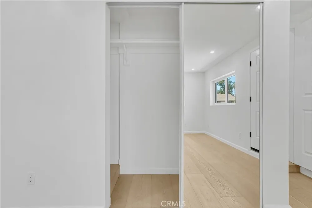 7337 Caldus Avenue Van Nuys, CA 91406