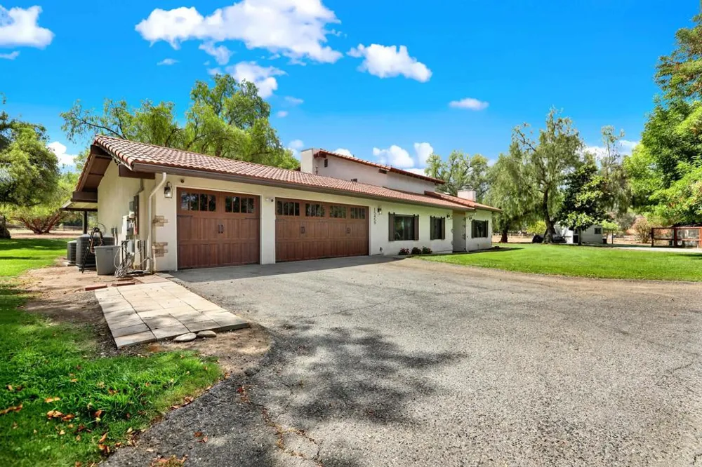 15459 Glentree Road Valley Center, CA 92082