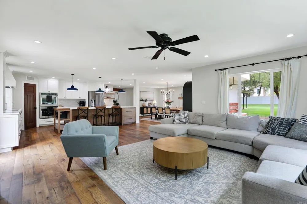 15459 Glentree Road Valley Center, CA 92082