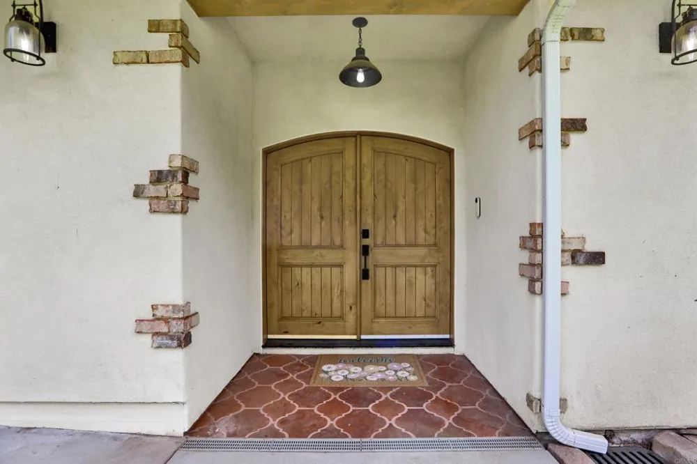 15459 Glentree Road Valley Center, CA 92082