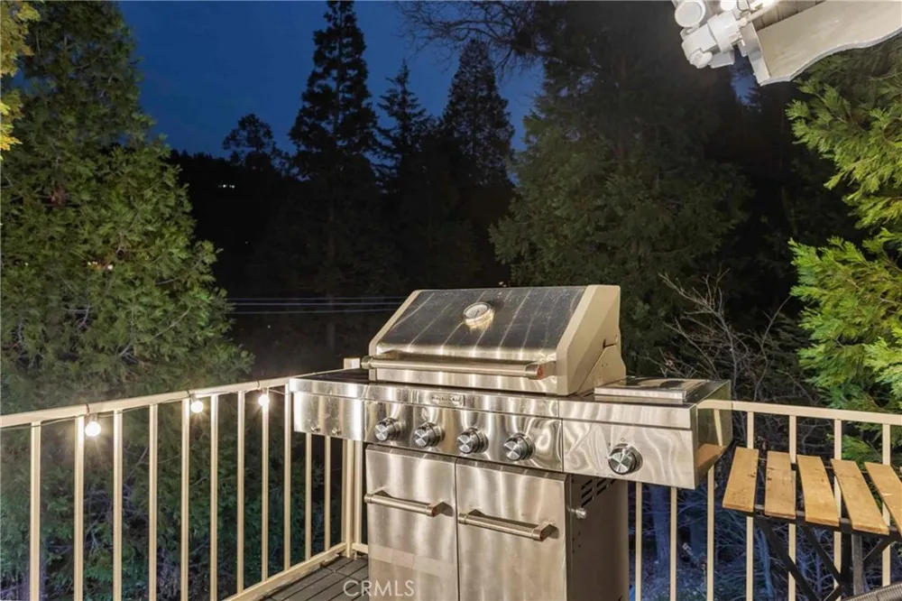 24649 Valle Drive Crestline, CA 92325