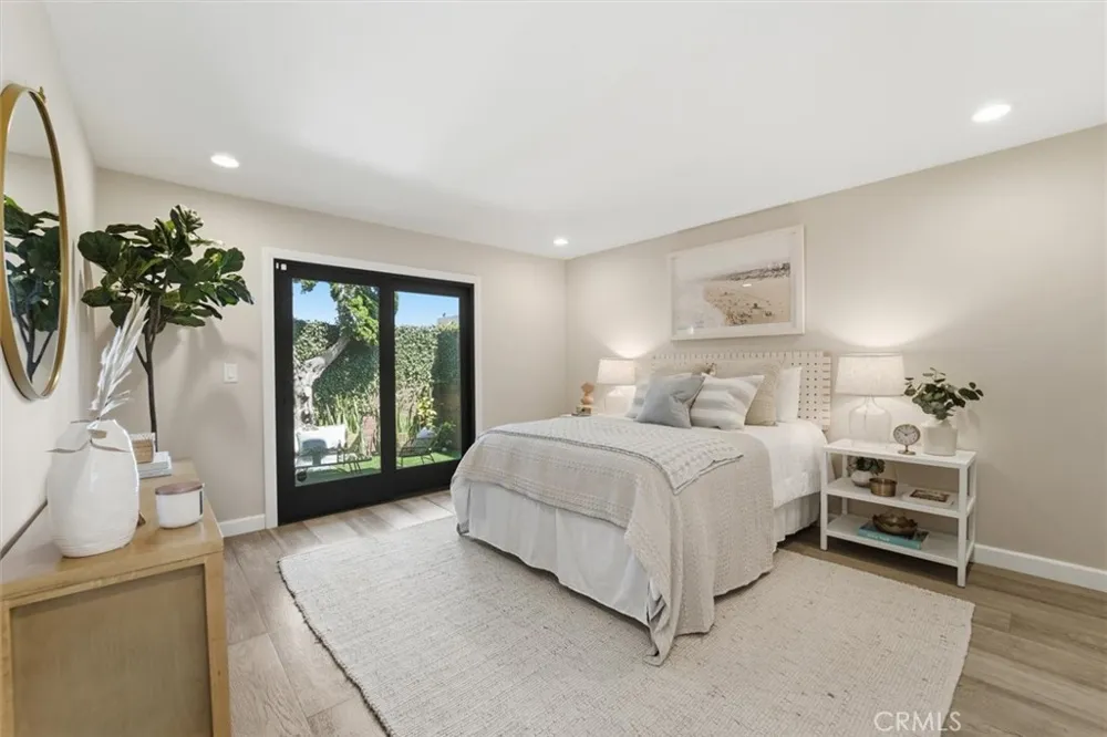 1610 Carver Redondo Beach, CA 90278