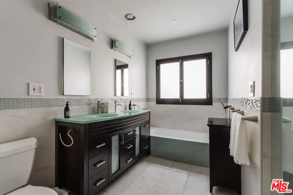 6636 Colgate Avenue Los Angeles, CA 90048