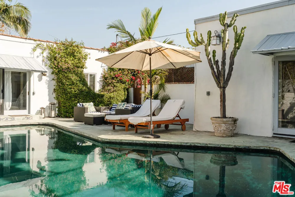 6636 Colgate Avenue Los Angeles, CA 90048