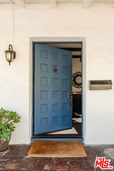 6636 Colgate Avenue Los Angeles, CA 90048