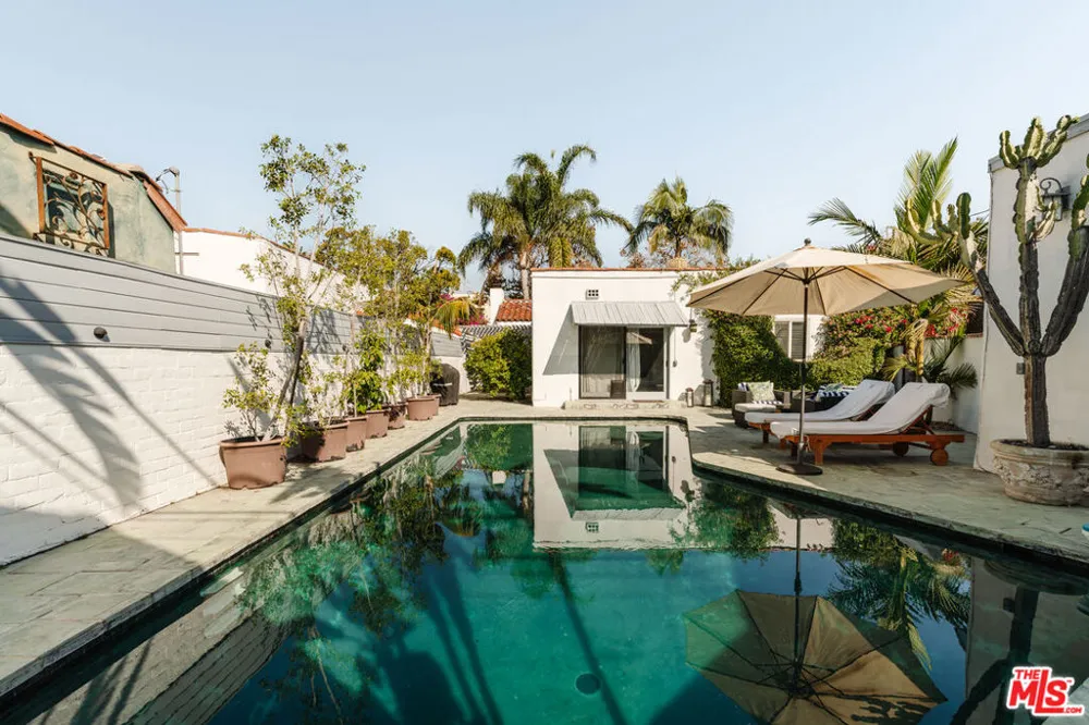 6636 Colgate Avenue Los Angeles, CA 90048