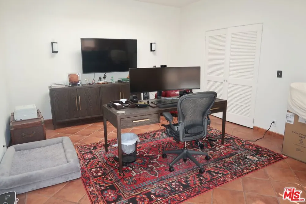 6636 Colgate Avenue Los Angeles, CA 90048