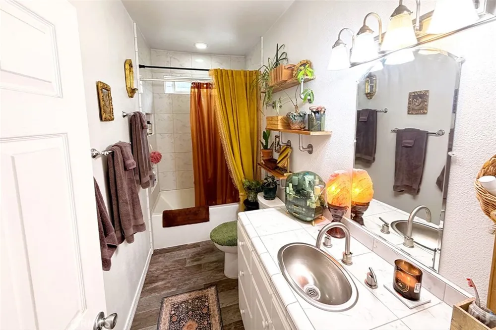 3198 Wood Cambria, CA 93428