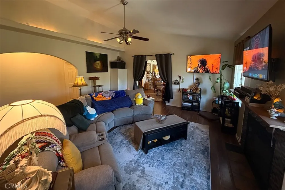 3198 Wood Cambria, CA 93428
