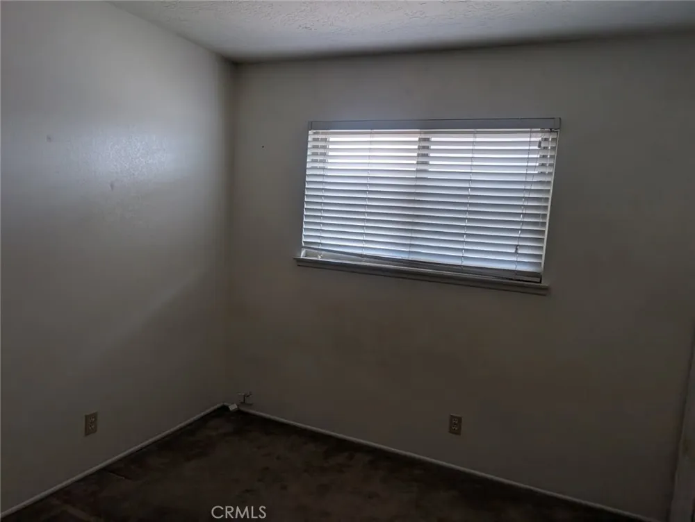 13887 Oakmont Drive Victorville, CA 92395