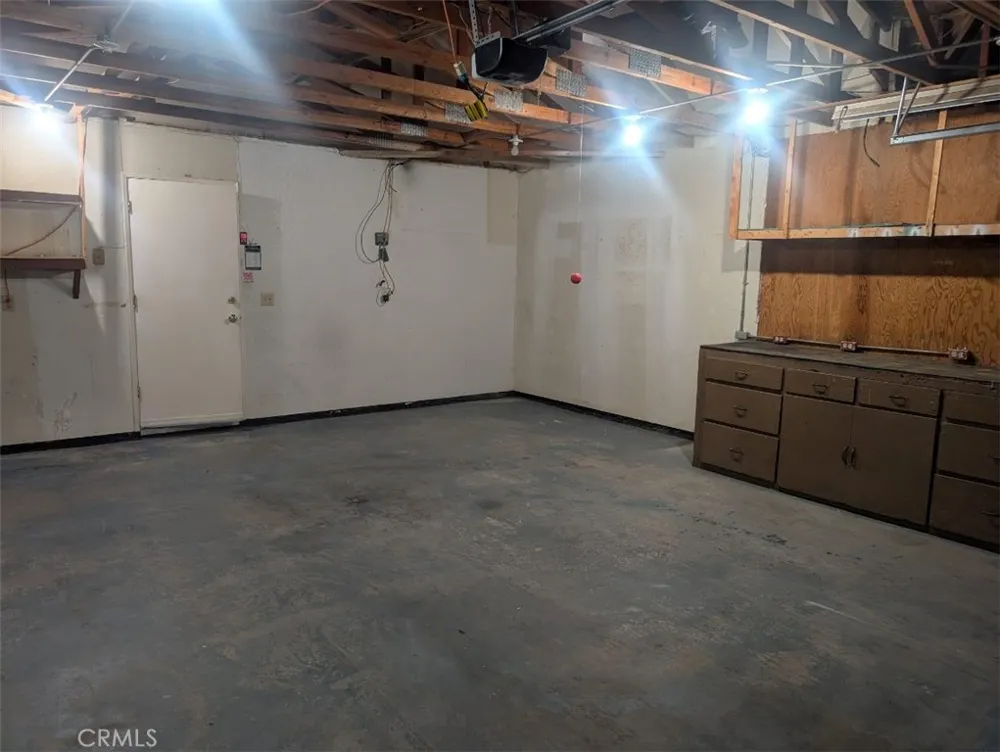 13887 Oakmont Drive Victorville, CA 92395