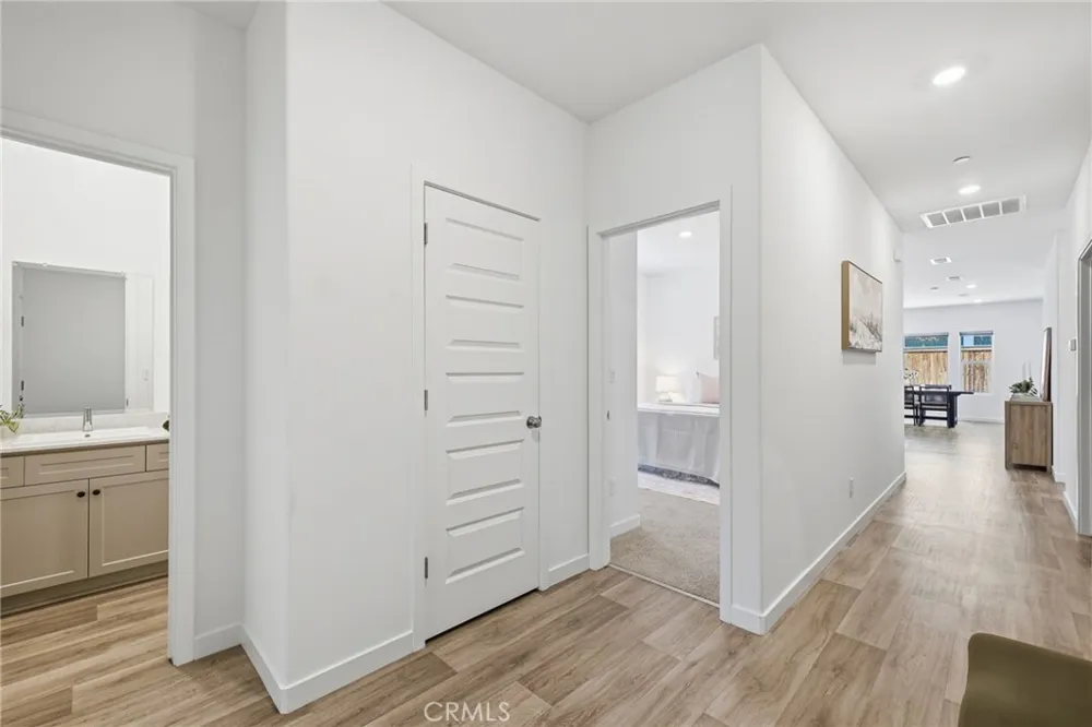 9634 Maple Terrace Lane Shafter, CA 93263