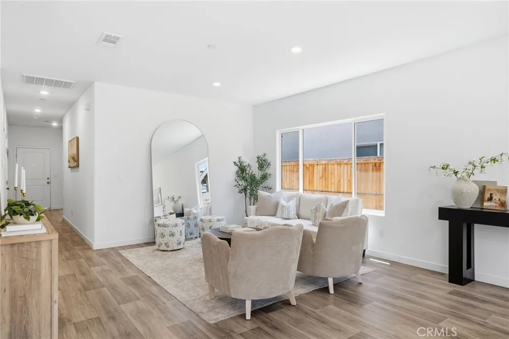 9634 Maple Terrace Lane Shafter, CA 93263