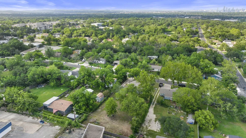 1905 Bissel Lane Austin, TX 78745