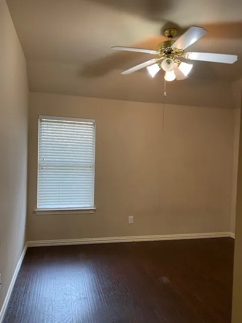 508 BRIAROAKS DRIVE Lake Dallas, TX 75065