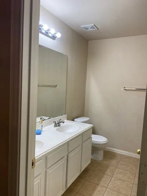 508 BRIAROAKS DRIVE Lake Dallas, TX 75065