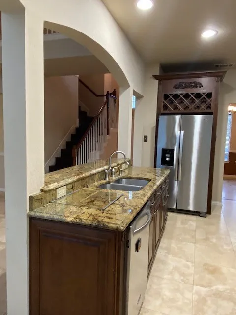 508 BRIAROAKS DRIVE Lake Dallas, TX 75065