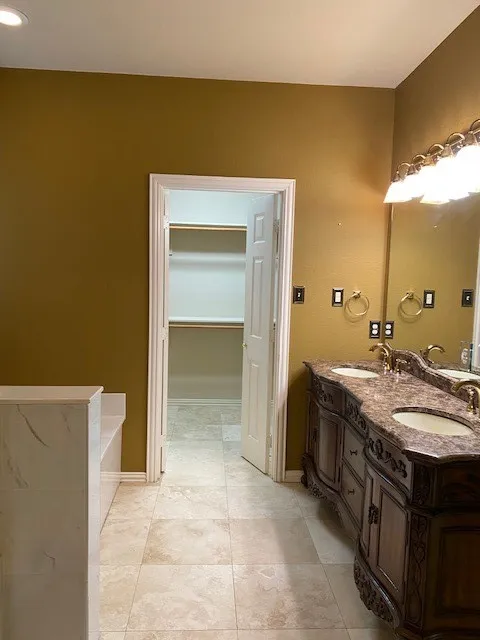 508 BRIAROAKS DRIVE Lake Dallas, TX 75065