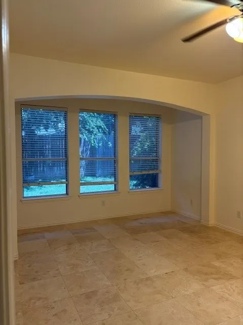 508 BRIAROAKS DRIVE Lake Dallas, TX 75065