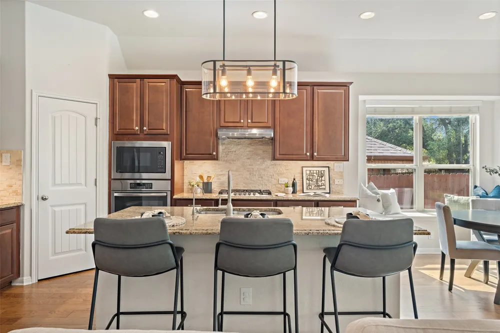 18517 Tanner Bayou Loop Austin, TX 78738