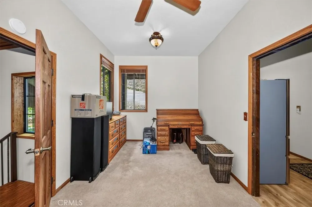 31221 Old City Creek Running Springs, CA 92382