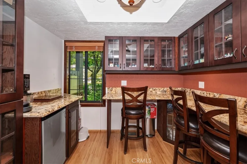31221 Old City Creek Running Springs, CA 92382