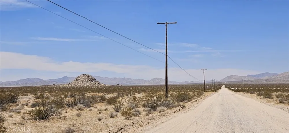 800 Stella Lucerne Valley, CA 92356