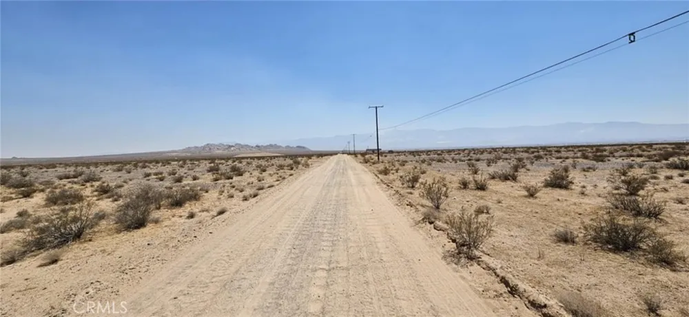 800 Stella Lucerne Valley, CA 92356