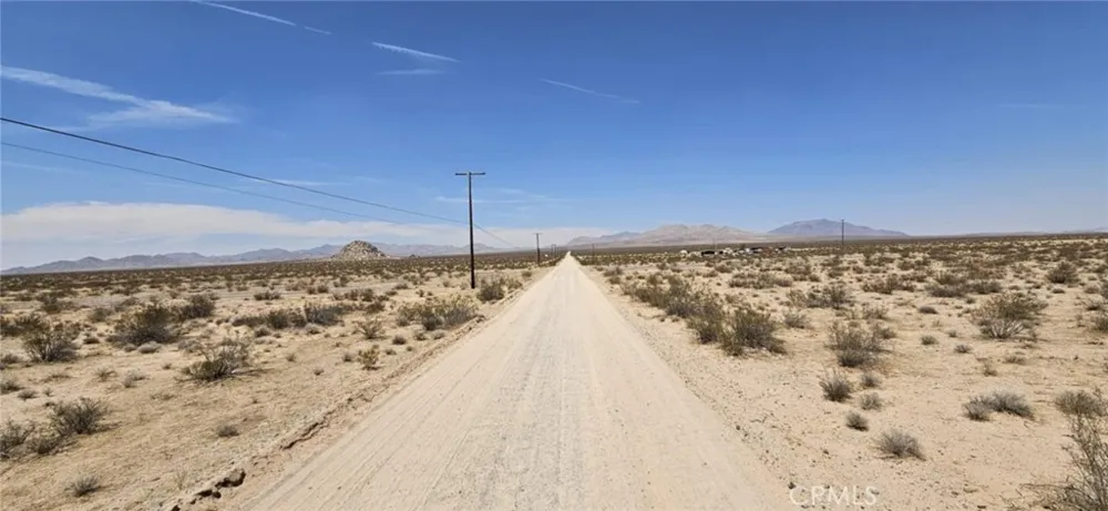 800 Stella Lucerne Valley, CA 92356
