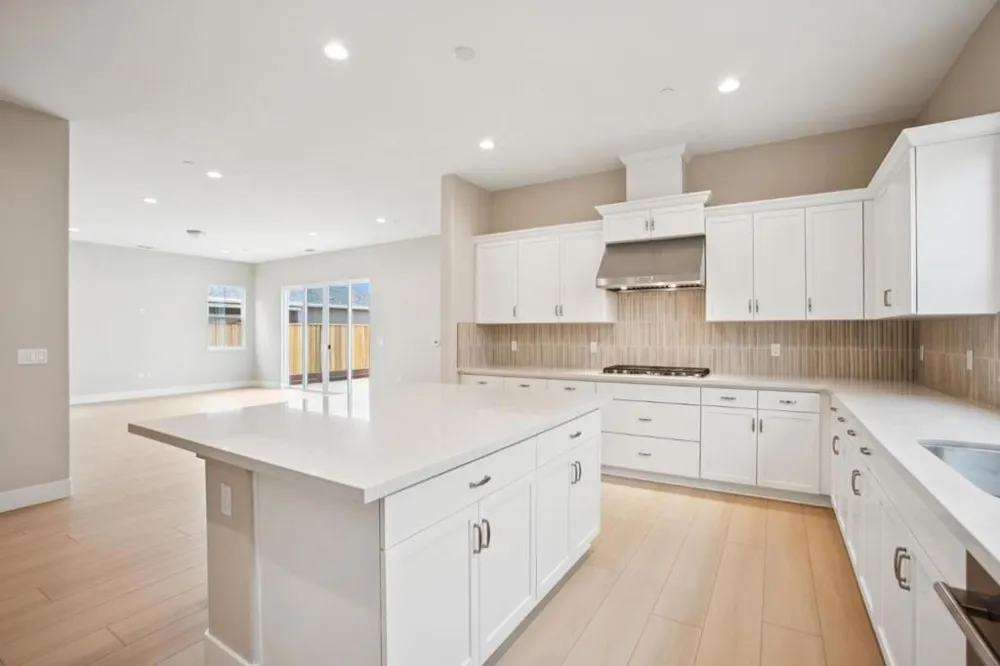623 Santa Lucia Way Marina, CA 93933
