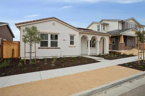 623 Santa Lucia Way