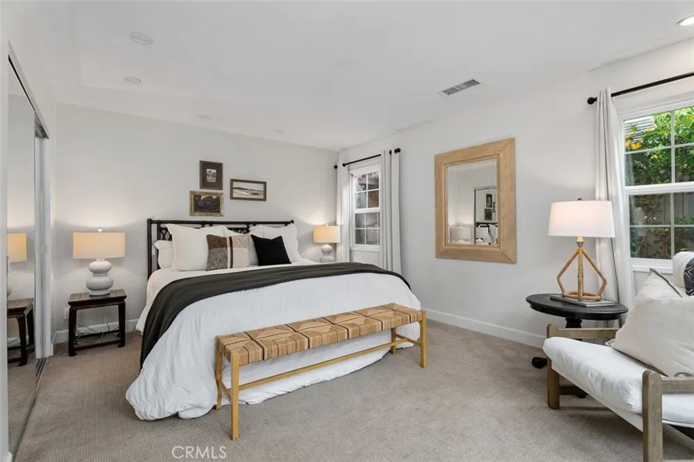 340 Moss Laguna Beach, CA 92651