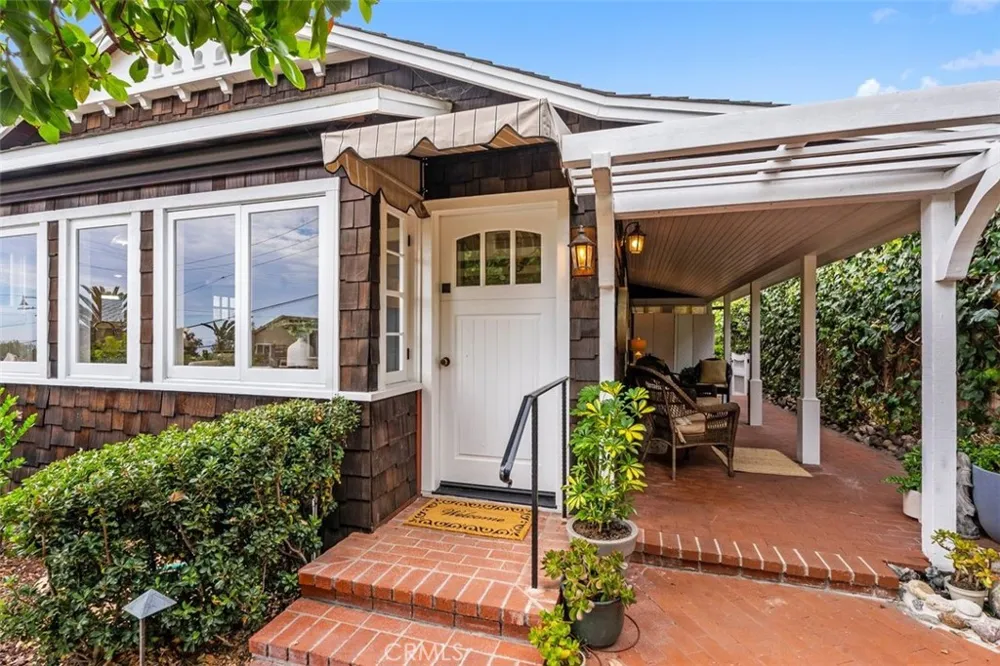 340 Moss Laguna Beach, CA 92651