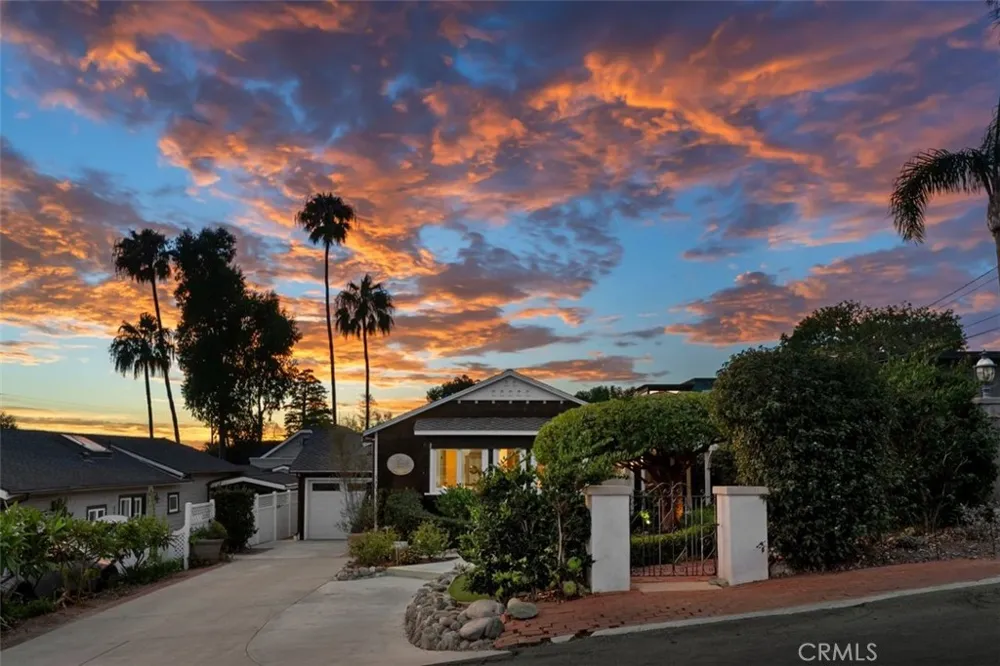 340 Moss Laguna Beach, CA 92651