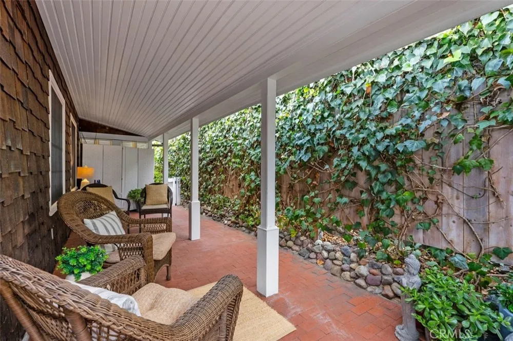 340 Moss Laguna Beach, CA 92651