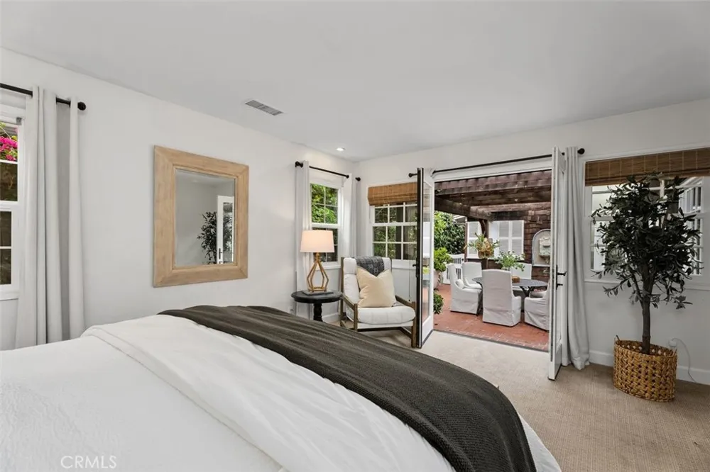 340 Moss Laguna Beach, CA 92651